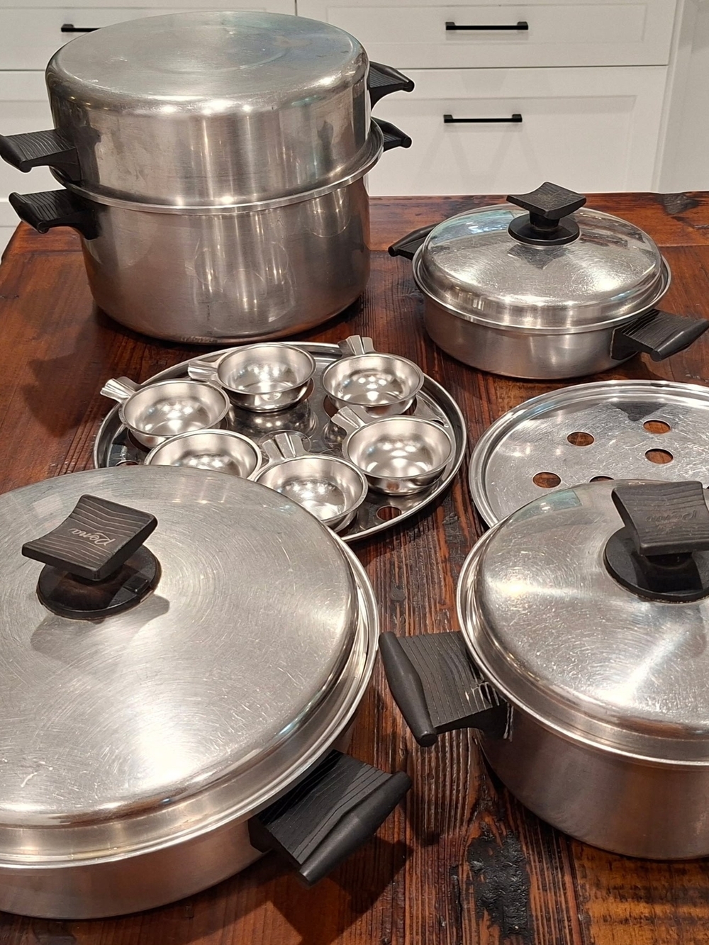 Vintage Rena Ware 9-piece Stainless Steel Cookware Set with Bakelite Handles